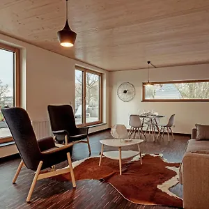 https://vistay-apartments.luxembourghotelsguide.com
