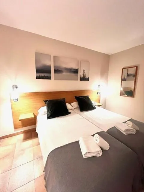 Aparthotel El Serch Andorra la Vella