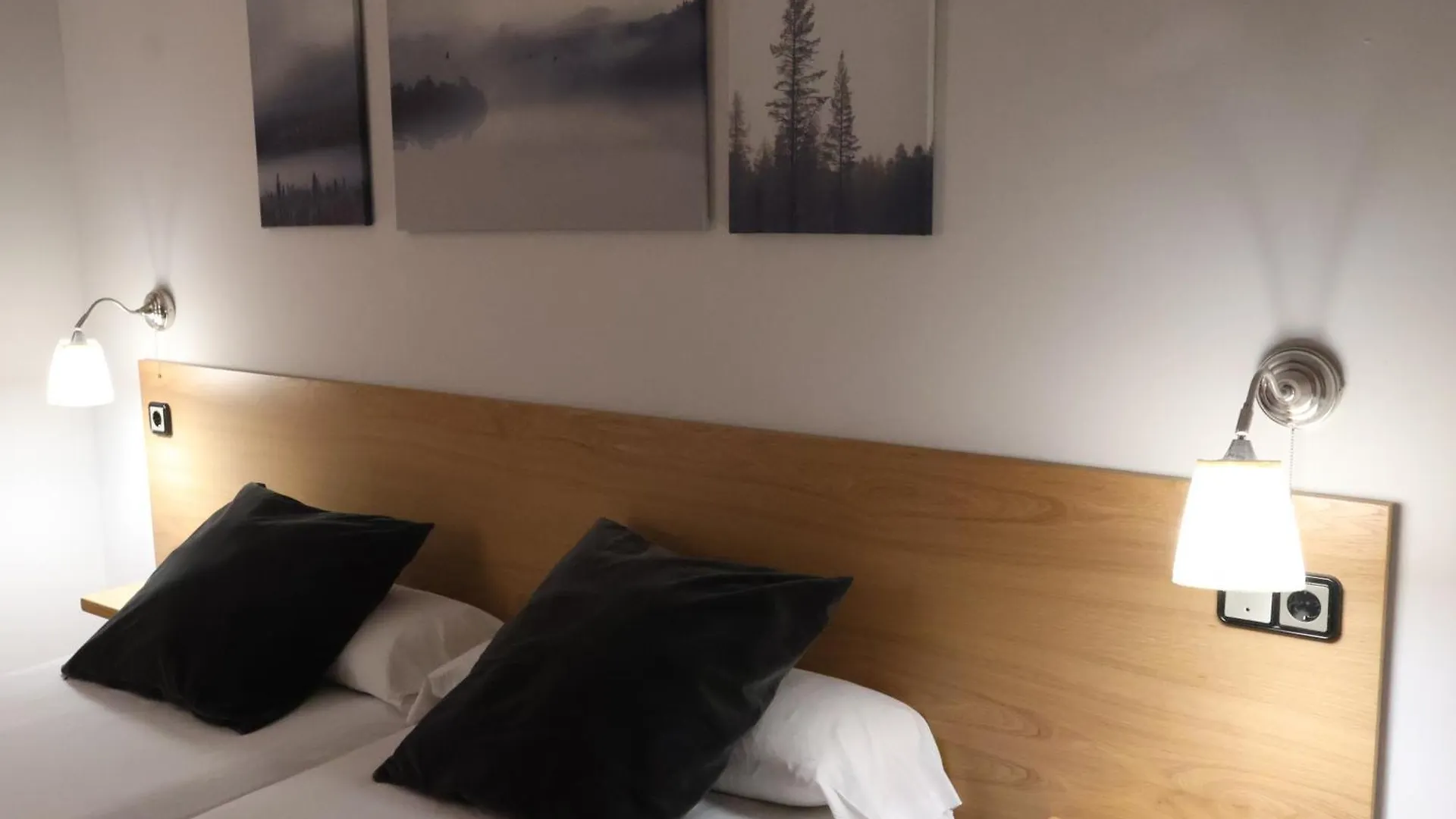 Aparthotel El Serch Andorra la Vella